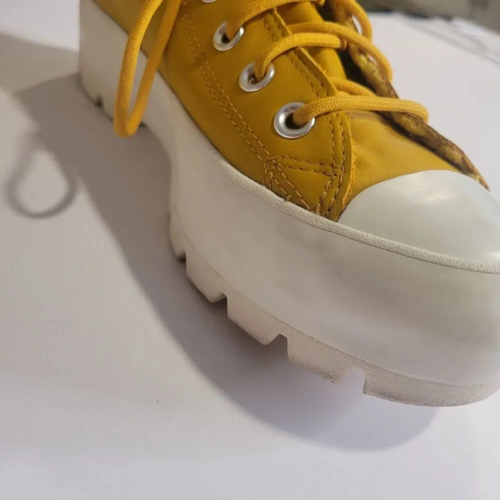 Converse Chuck Taylor All Star Lugged leather High Gold Dart sz 8. Yellow... - Picture 9 of 12